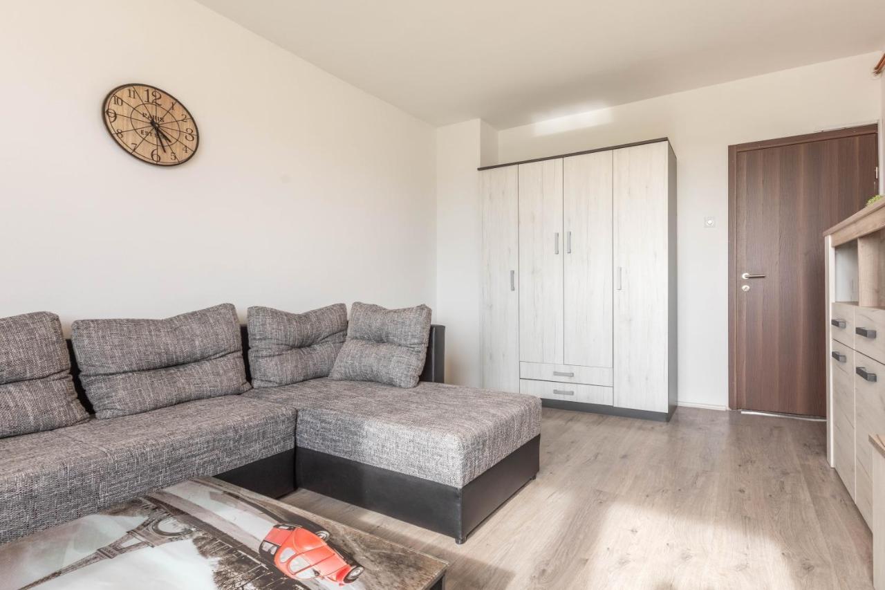 Cosy Apartment Hugo Osijek Eksteriør billede